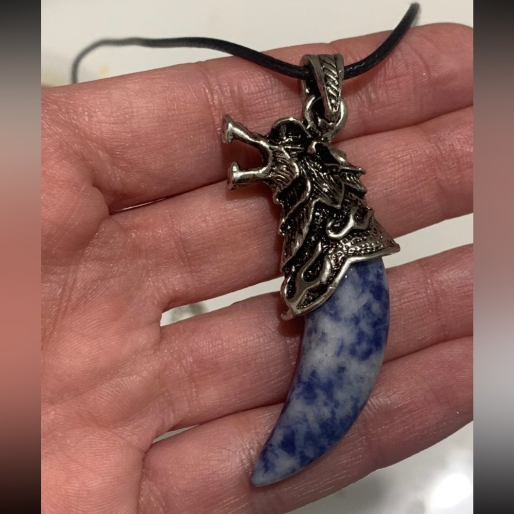 Wolf Tooth Pendant | Mens Crystal Necklace | Boyfriend Gift | Crystals For Men - Picture 3 of 3